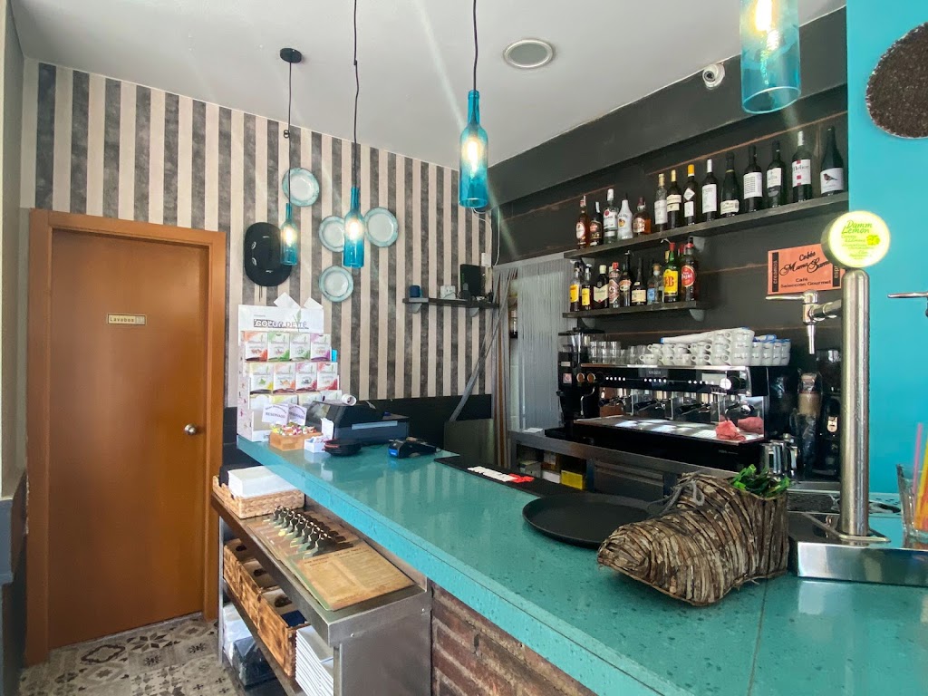 Rotonda Mes Q Tapes | Cornella de Llobregat