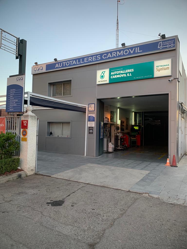 Autotalleres Carmovil — Exterior