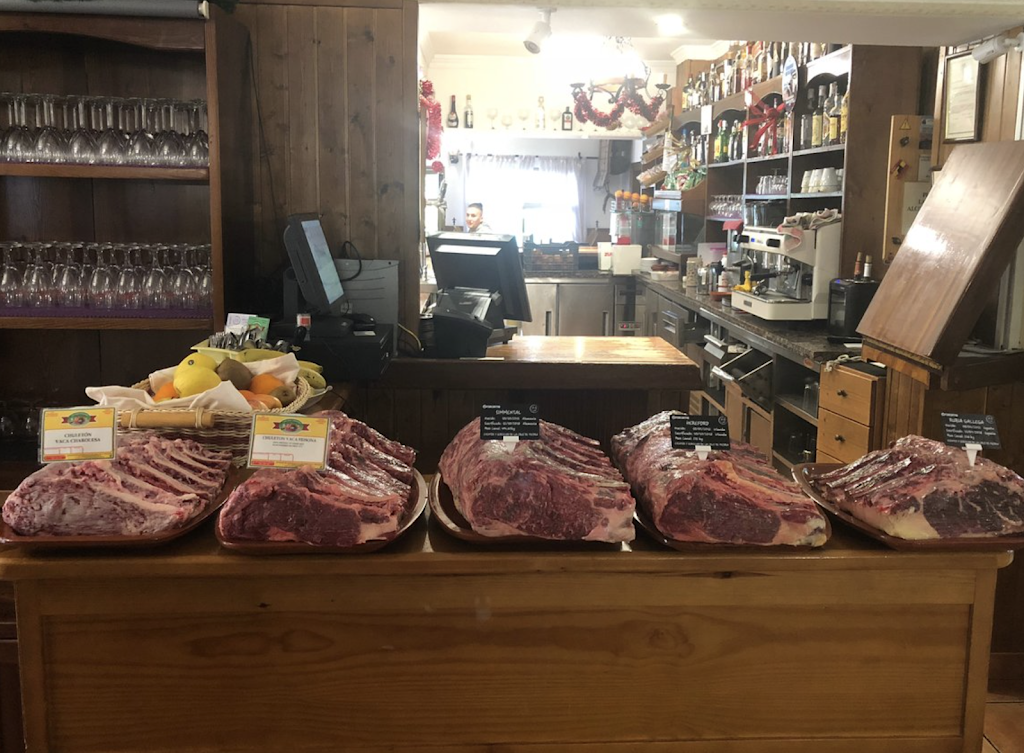 Restaurante la Cruz de piedra