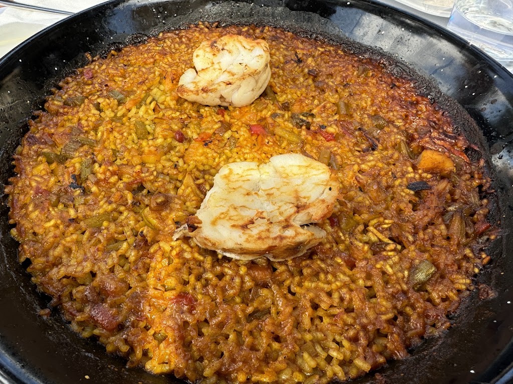Restaurante y Copas Le Fou — Paella