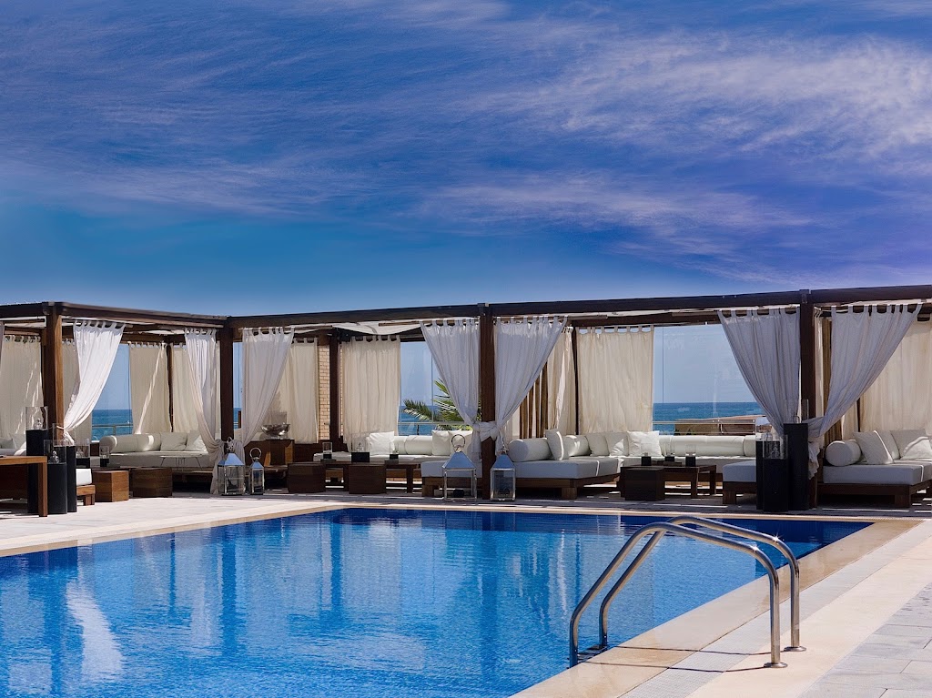 Zensa Rooftop Beachclub