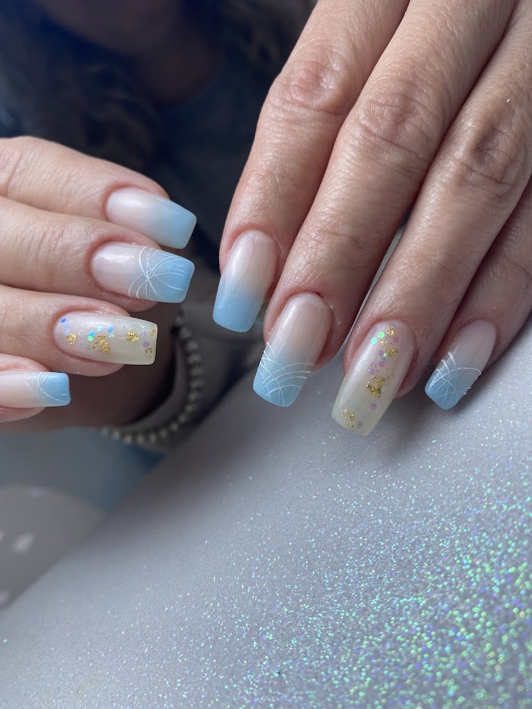 Mas Que Guapas Beauty Salon — Del propietario