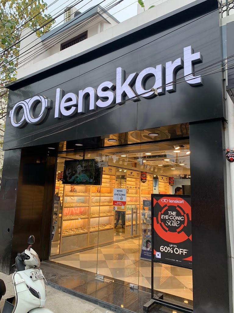 Lenskart Com Flagship Store At Civil Lines Roorkee