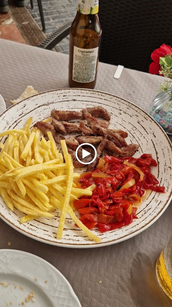 Taberna El Moniato Y Cafeteria Churreria El Moniato — Videos