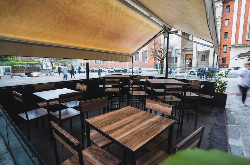 Hamburgueseria La Growleria — Ambiente