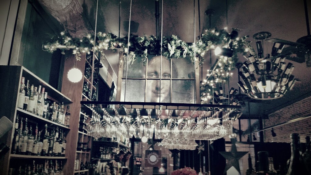  Mona Lisa's Restaurant