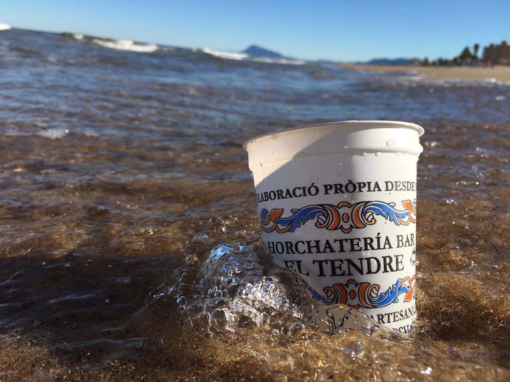 Horchateria El Tendre — Comida y bebida