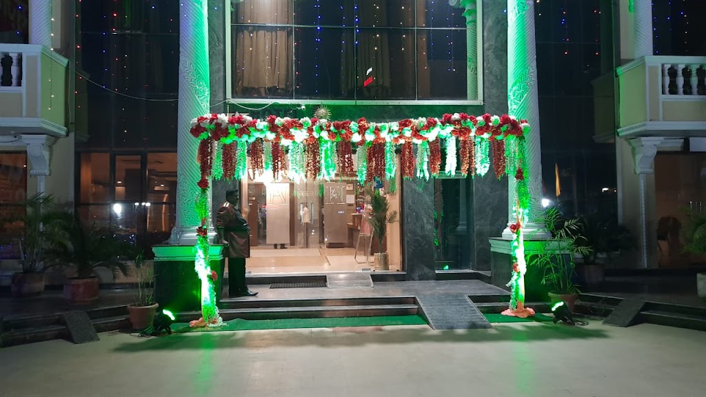 Hotel Amit International