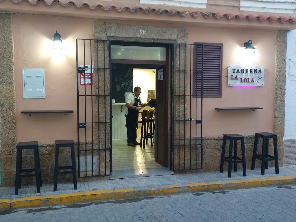 La Lola puerto real Marina