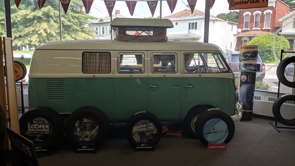 Auto body shop in Hoosick Falls