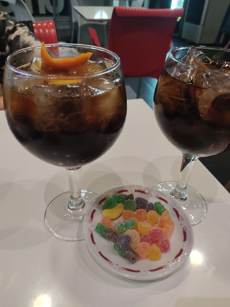 Cafe 001 — Comida y bebida