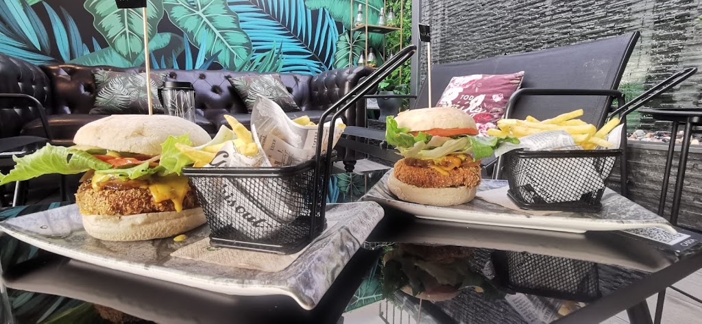 Wakanda Origen - GastroBar & Cocktails — Comida y bebida