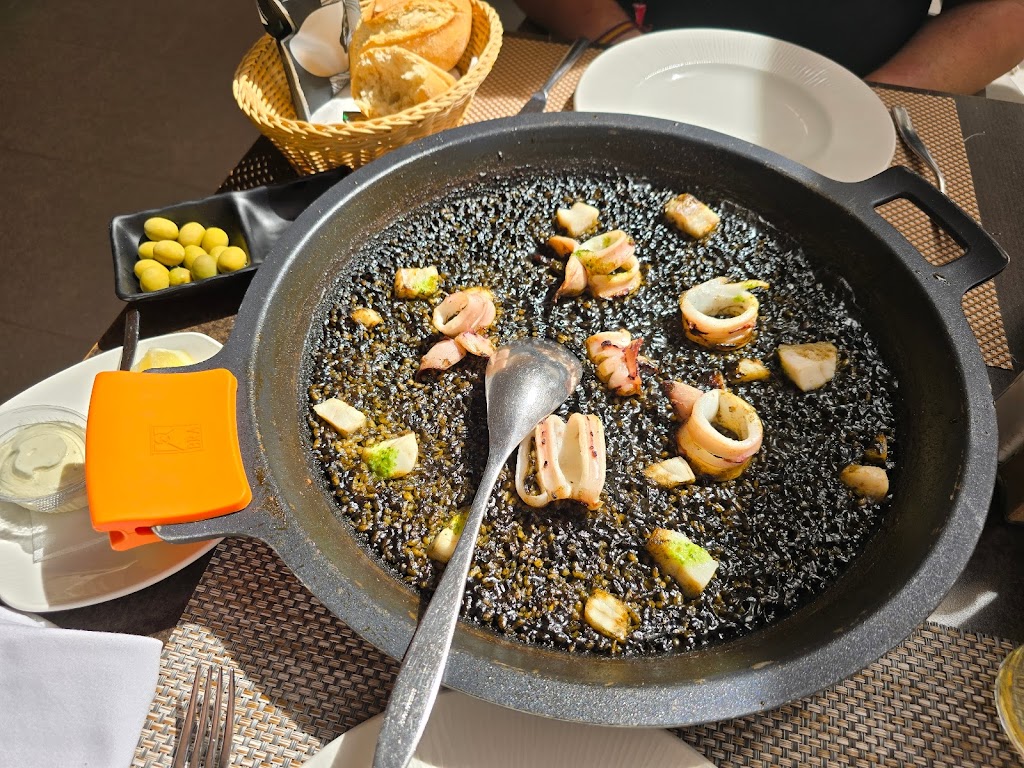 Restaurante Marabierta — Comida y bebida