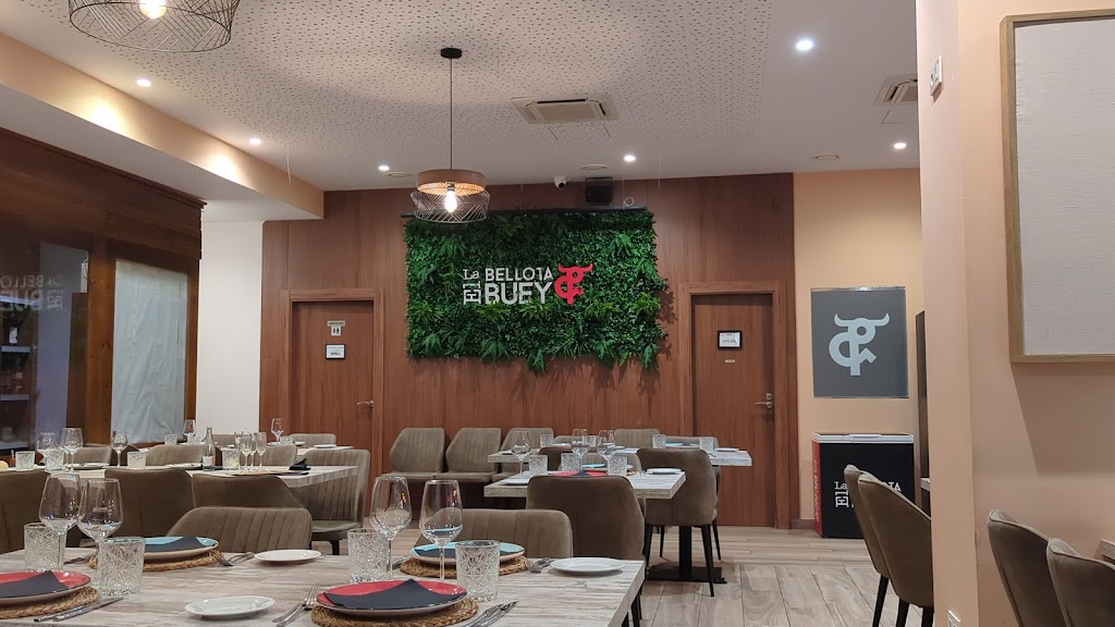 La Bellota & El Buey