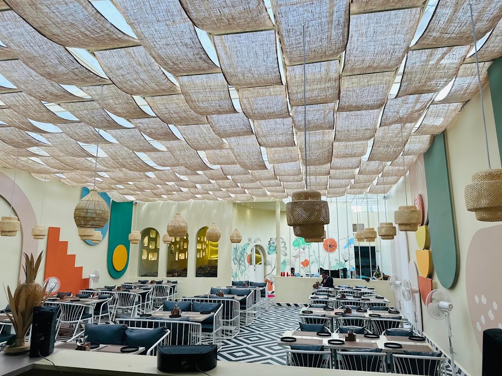 Dwarka Dine In