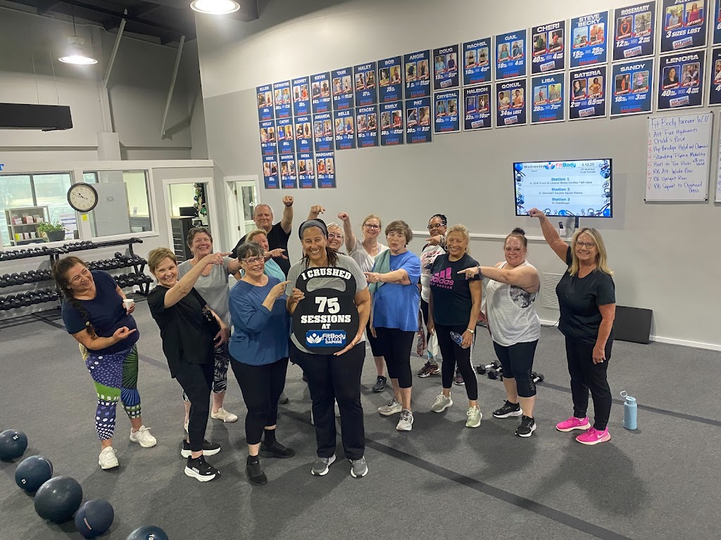  Daphne Fit Body Forever