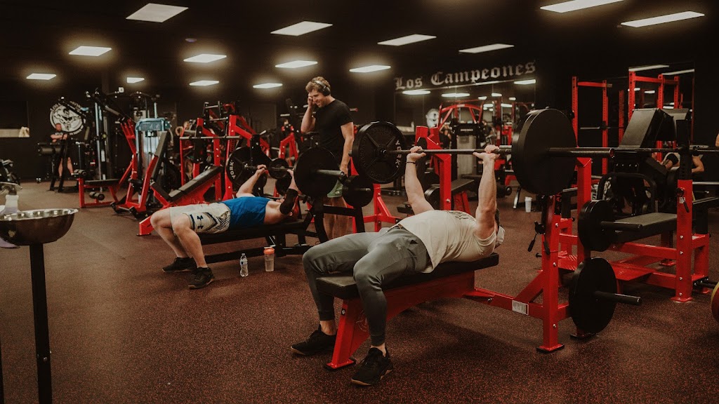  Los Campeones Bismarck