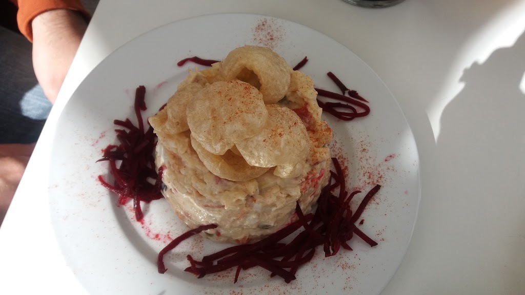 Cerveceria Carlos — Comida y bebida