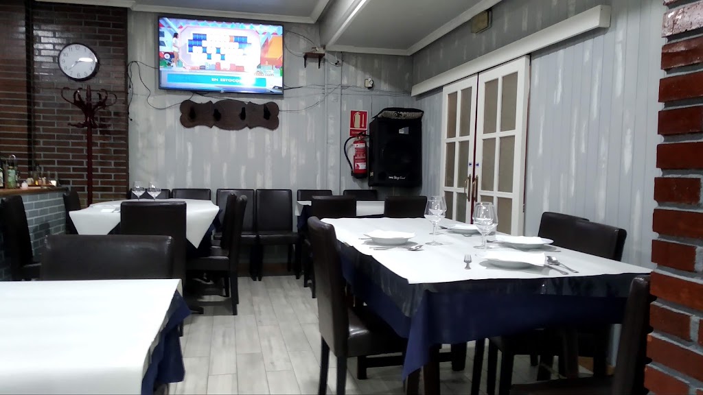 Restaurante Parrilla Puerto de Pinos — Ambiente