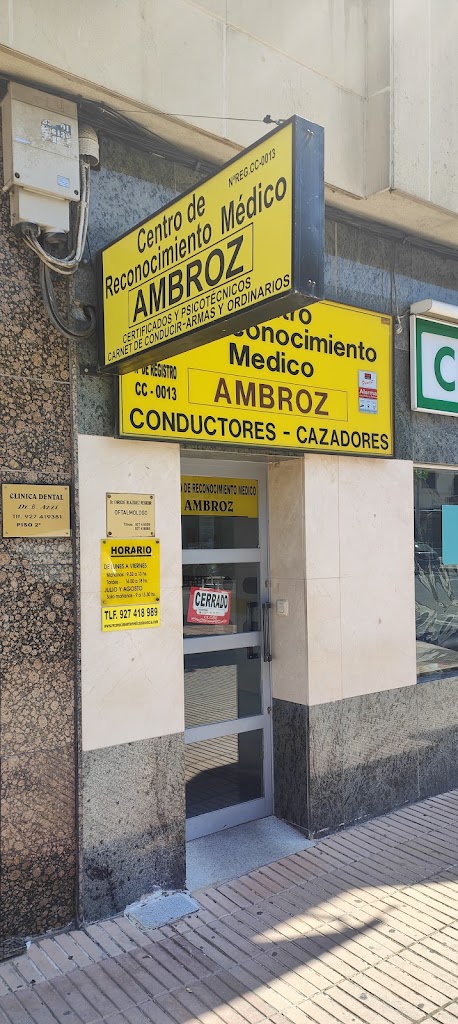 LADIS C.B. — Exterior