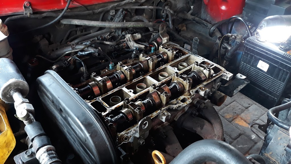 MUTU MOBIL Spesialis Maintenance