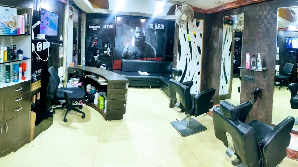 Lemon Slice Unisex Salon