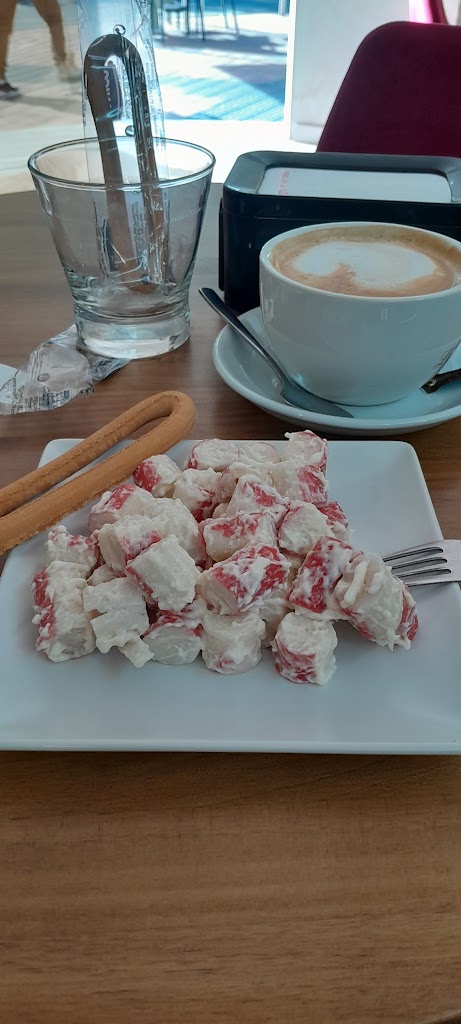 Bar Orihuela — Comida y bebida