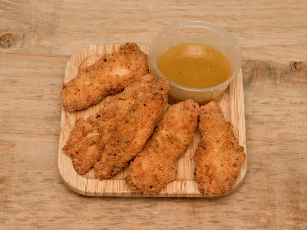 Pizzeria Mediterranea Sesena — Comida y bebida