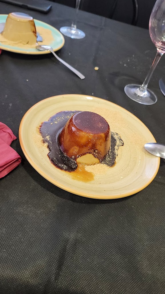 Restaurante De Pikoteo — Flan