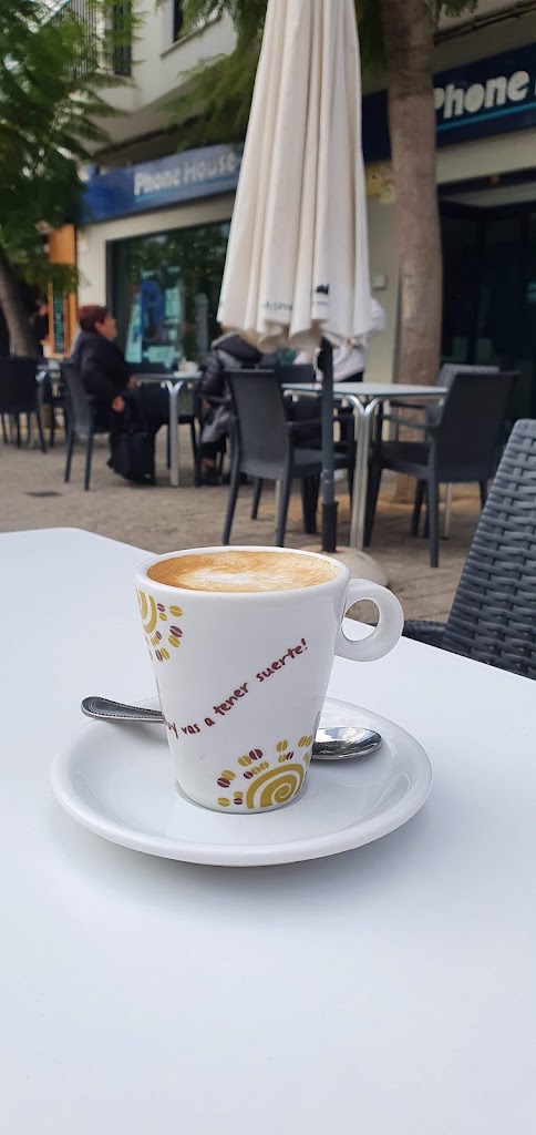 Cafe La via — Comida y bebida