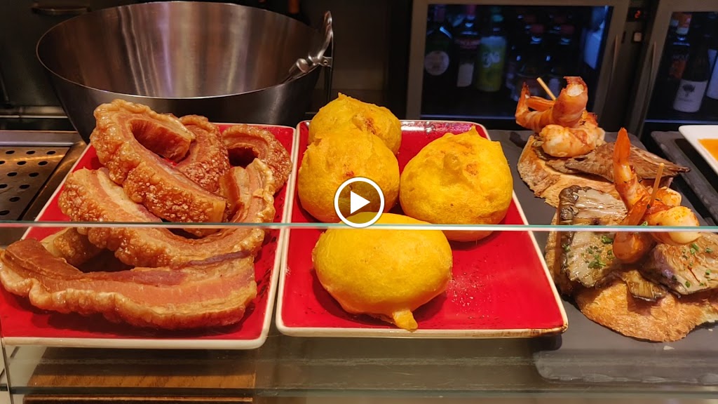 Asador Restaurante Katuzarra — Videos
