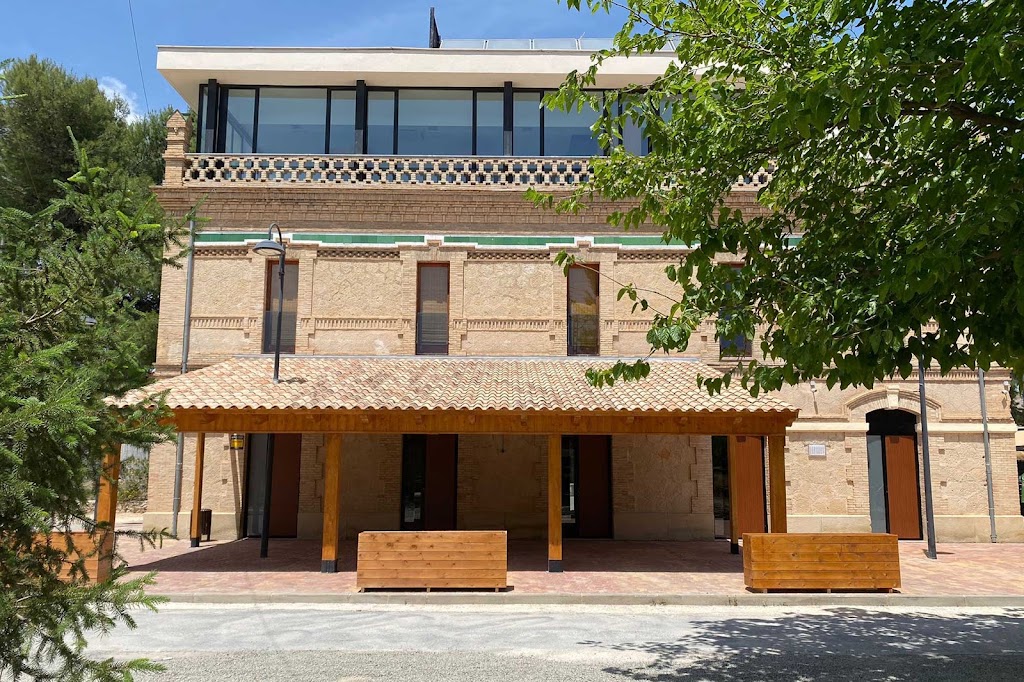 Restaurante Cafeteria Albergue La Estacion De Cehegin — Del propietario