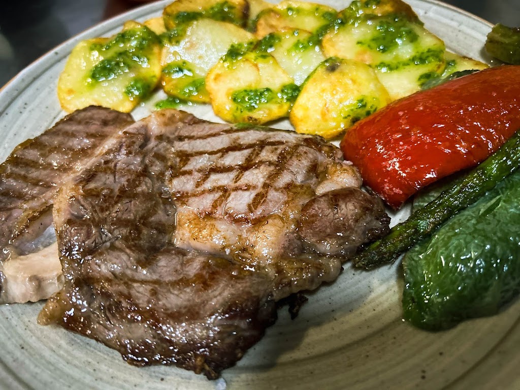 Restaurante El Cortijo de Illescas — Comida y bebida