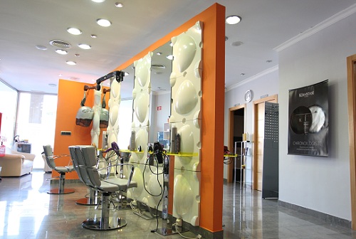 Lola Torrente. Peluqueria y Estetica en Puerto de Sagunto (Churruca)