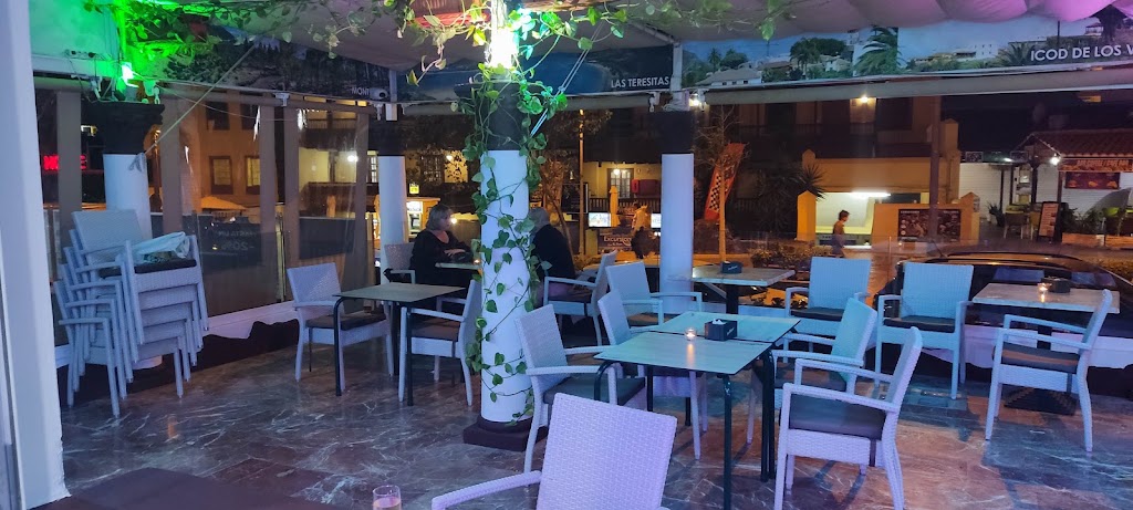 Petra's Bar — Ambiente
