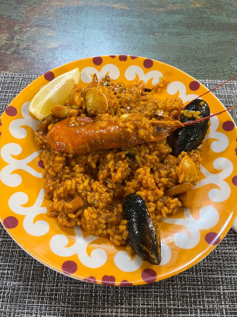BAR PEPE'S — Comida y bebida
