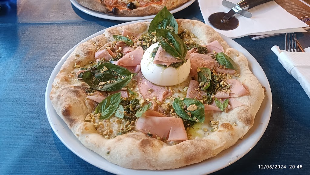 Il Girasole — Comida y bebida
