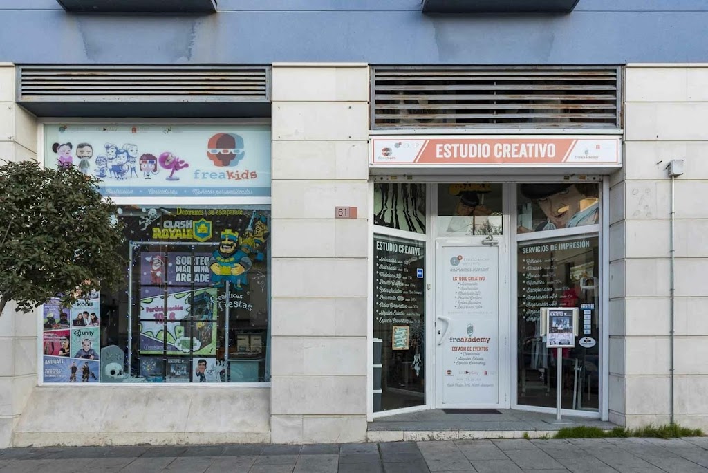 Agencia de Publicidad Freaklances en Aranjuez — Exterior