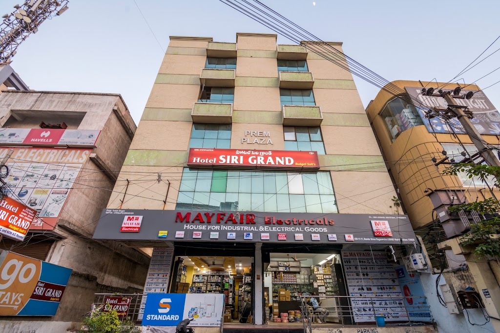 Hotel Siri Grand