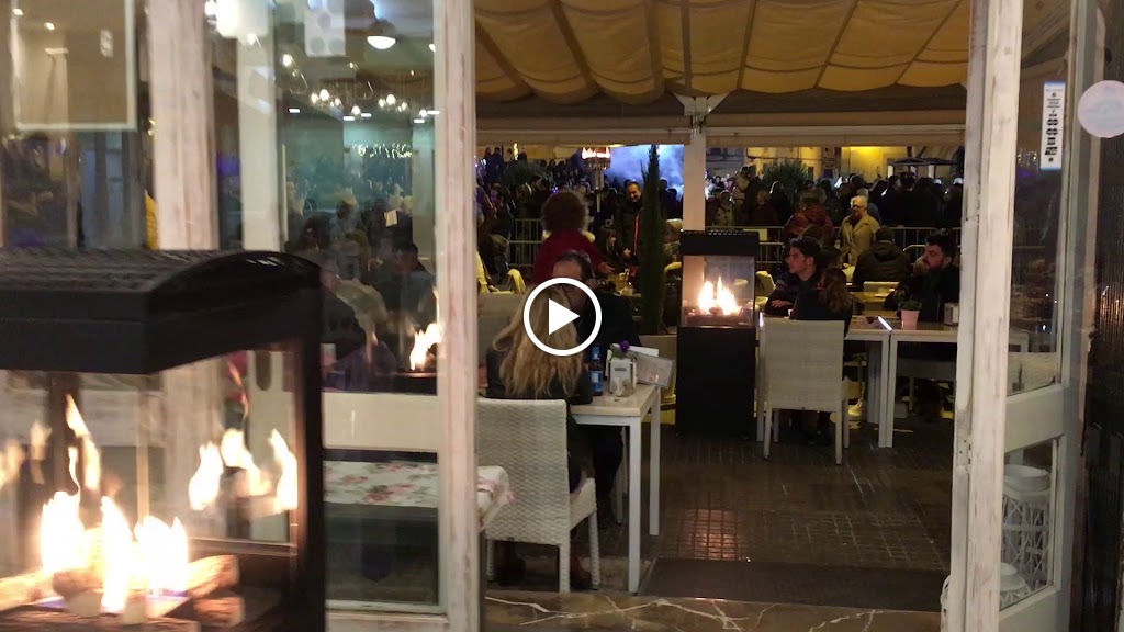 Sarten Bistro&bar — Ambiente