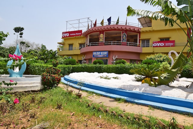 Oyo 29253 Holiday Resort