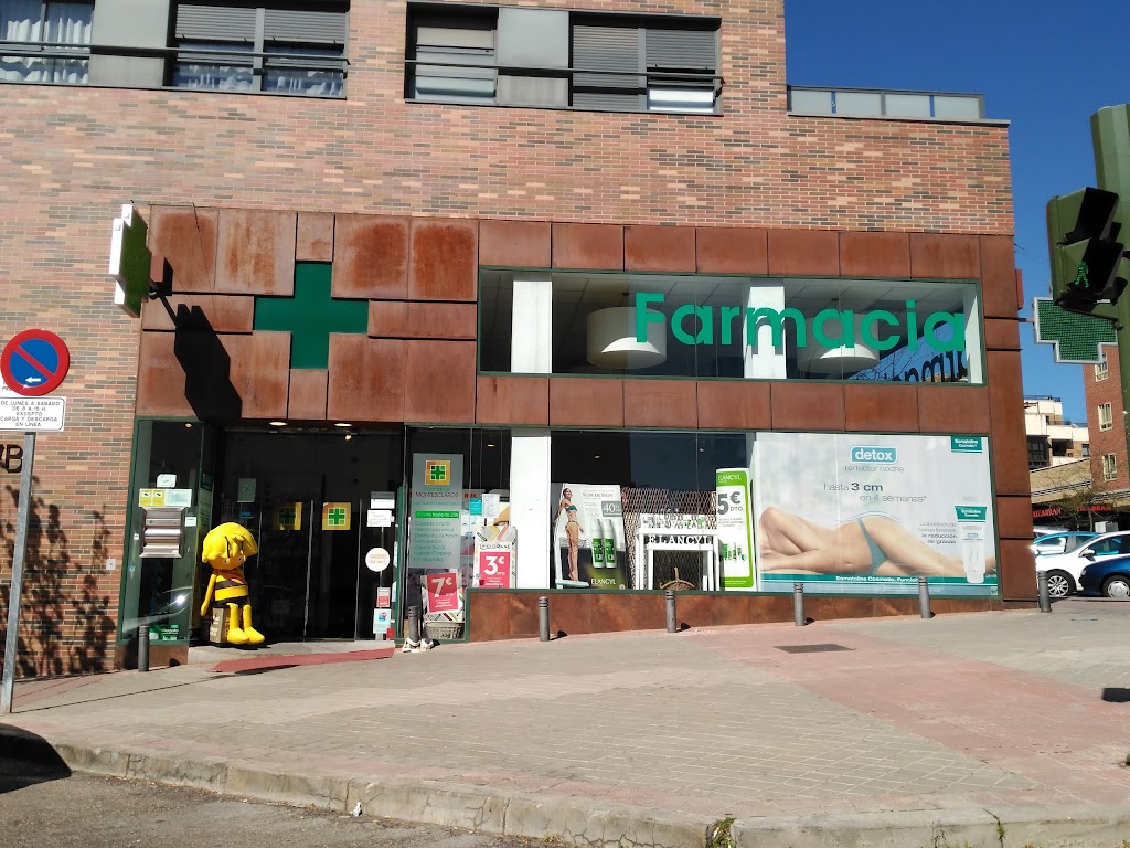 Farmacia Montesclaros - Montecarmelo