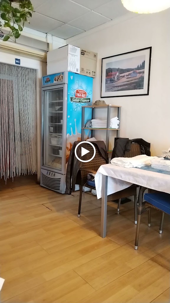 Everest Restaurante — Videos