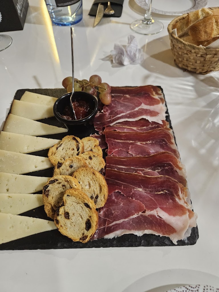 Muro 23 — Comida y bebida