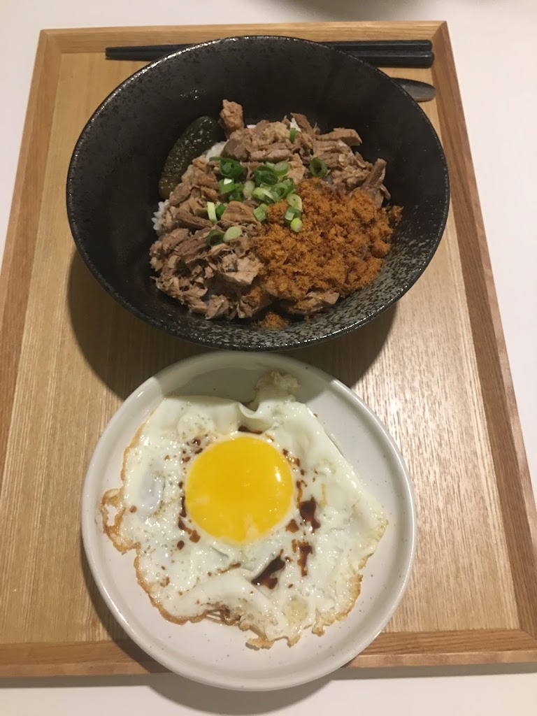 想什麼 Siūnn Siánn Mih｜茶飲 • 東港魚燥飯-恆春必喝飲料|特色茶飲|平價飲料|外帶飲料|外送飲品|在地推薦飲料 的照片