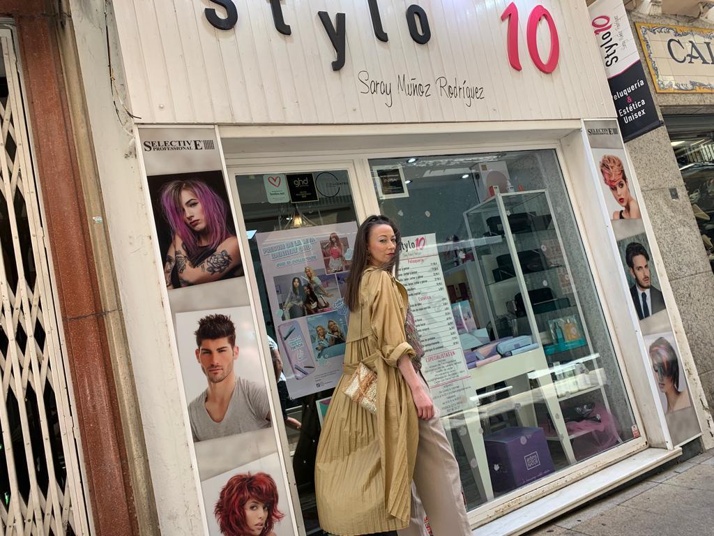 Stylo 10 Peluqueros — Exterior
