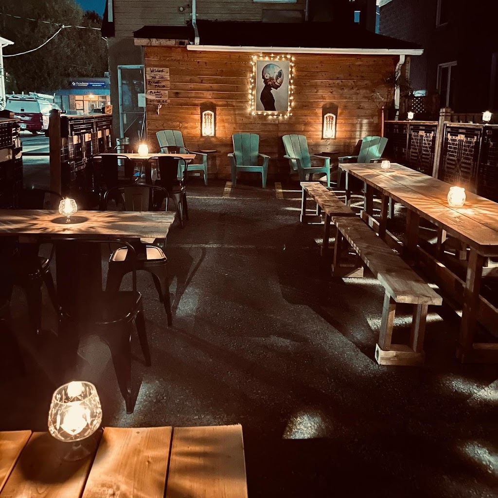 The Sticks Craft Beer Bar