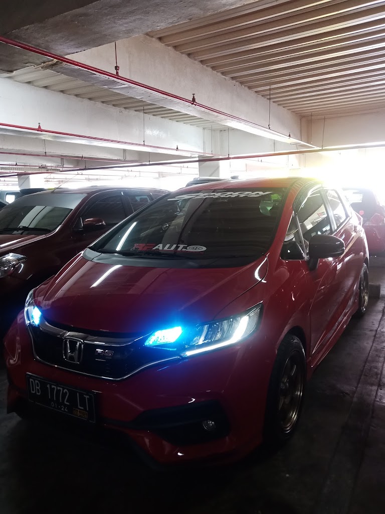 Bengkel Mobil Mikha
