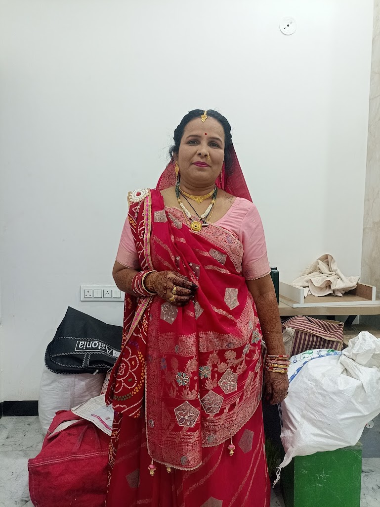 Beauty Parlour Blush Bliss Buety Salon At Home Ujjain