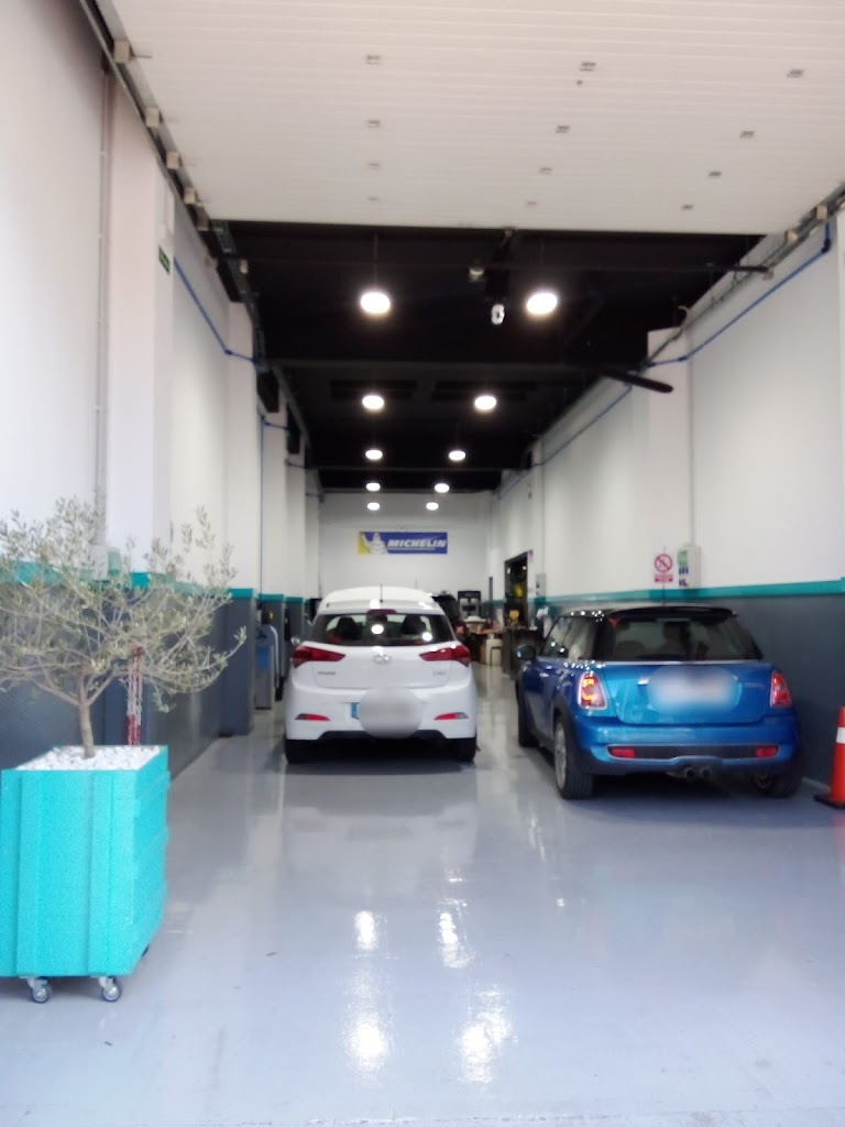 TALLER MECANICO DALIAUTO Y COMPRA /VENTA DE VEHICULOS DE OCASION